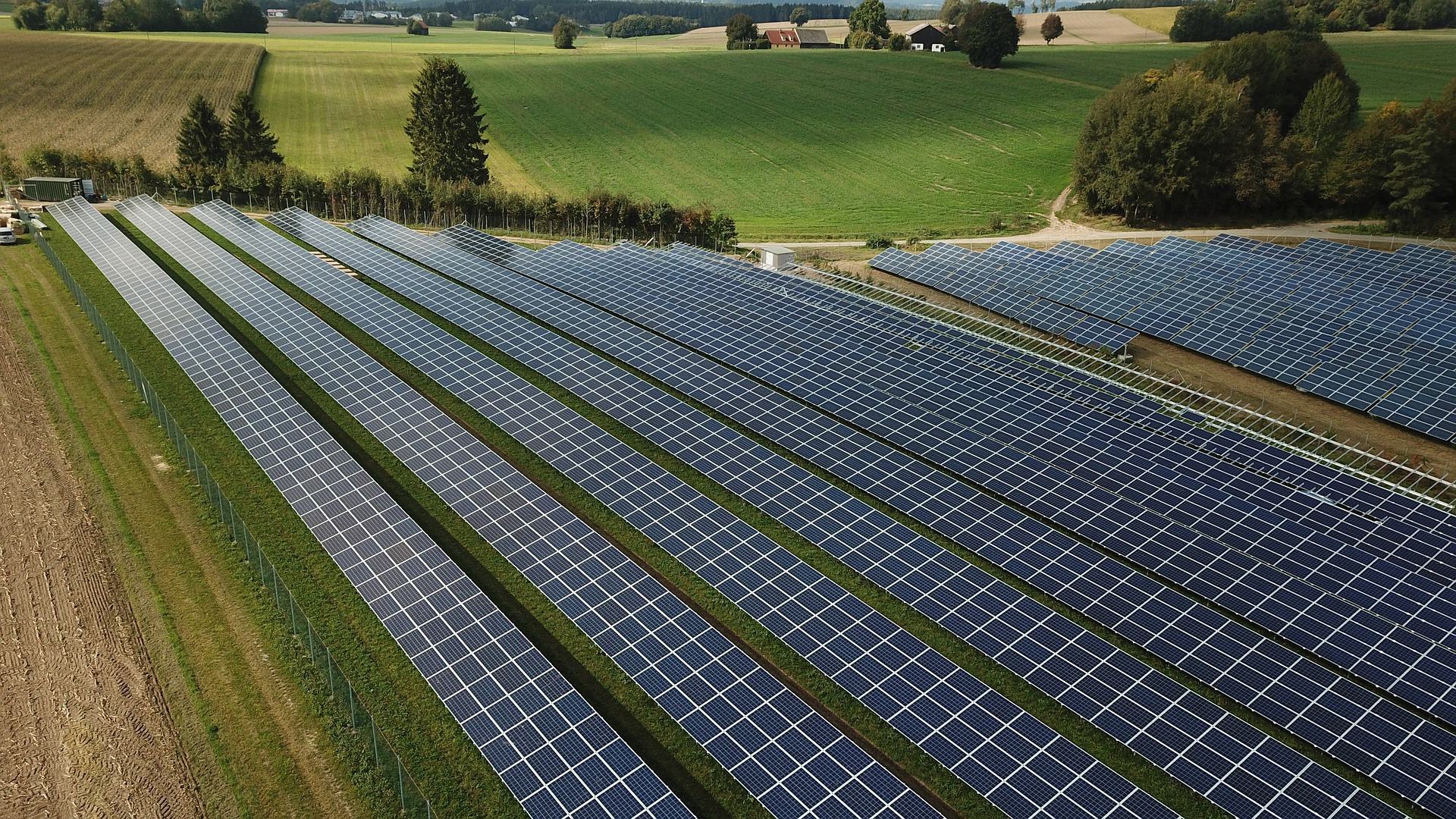 Photovoltaic-4525178_1920